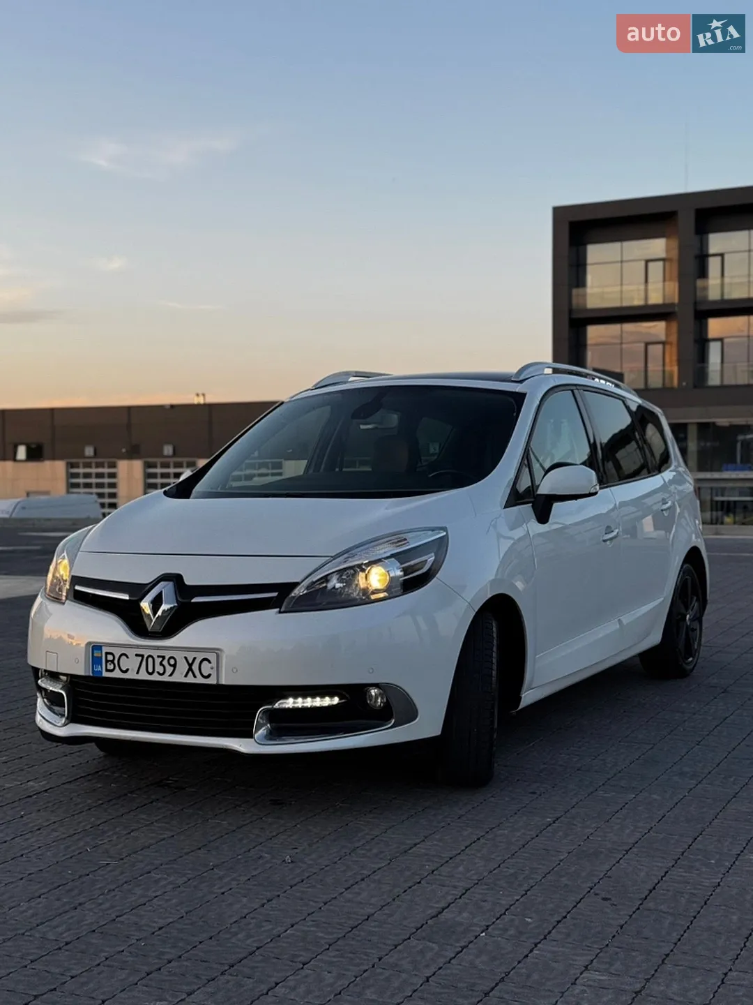 2014 Renault Scenic - мініатюра 5
