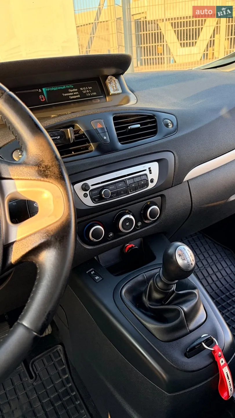 2013 Renault Scenic - мініатюра 26