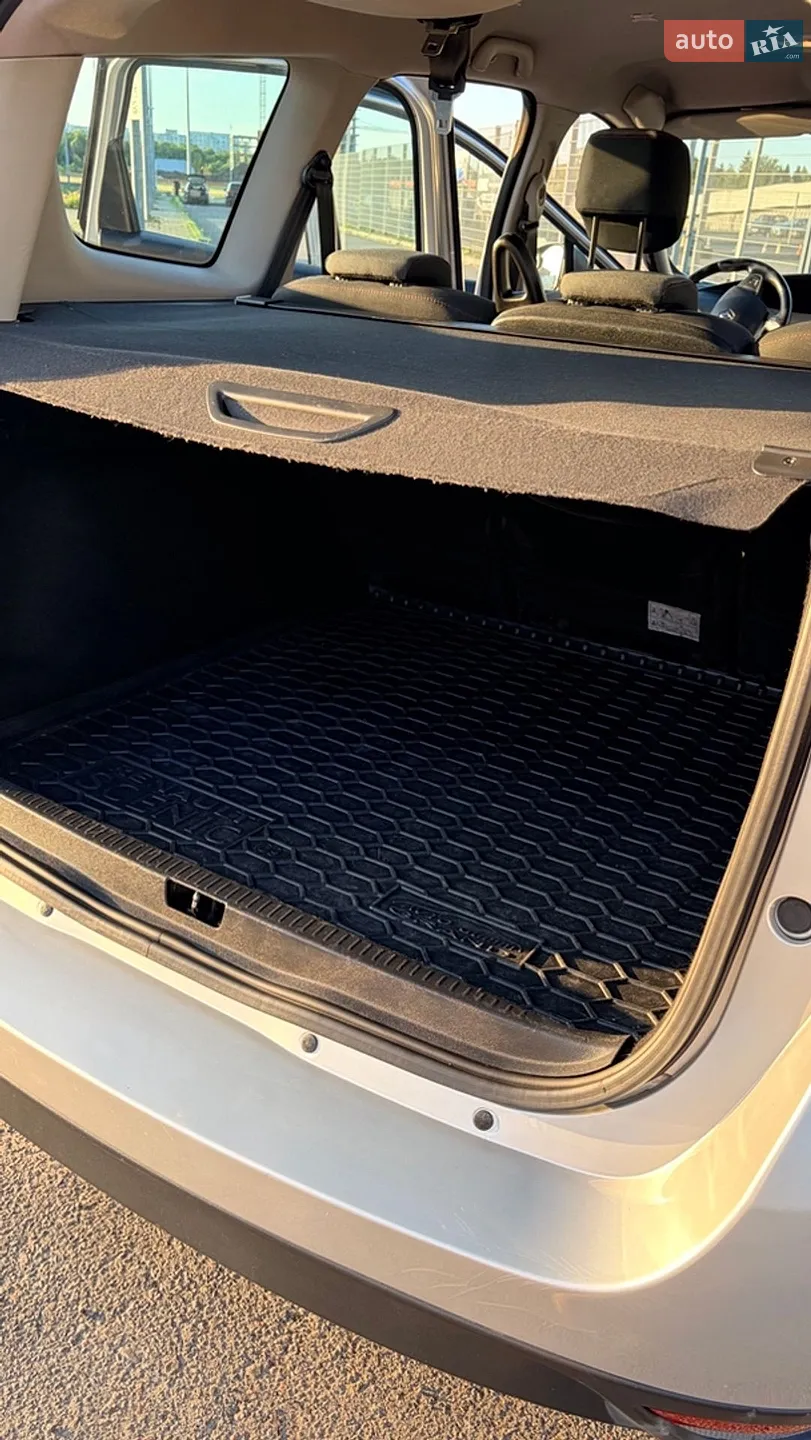 2013 Renault Scenic - мініатюра 31