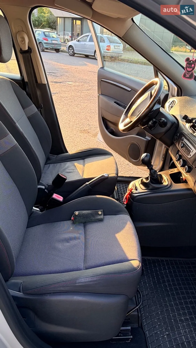 2013 Renault Scenic - мініатюра 42