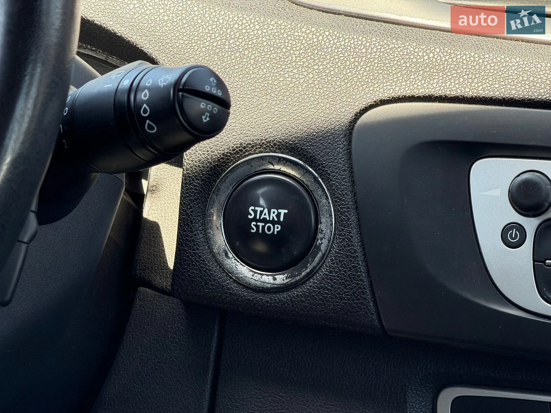 2013 Renault Scenic - мініатюра 31