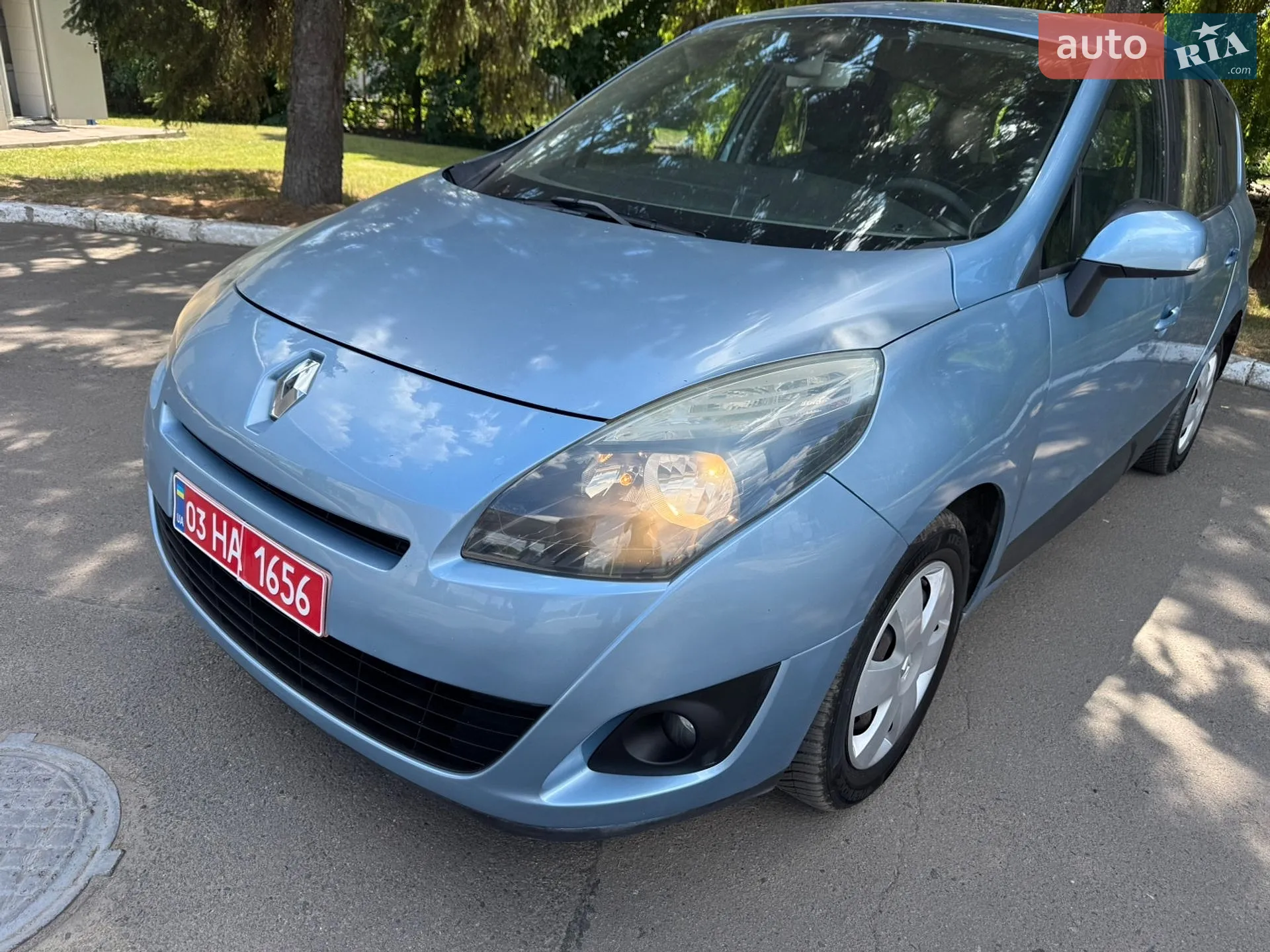 2010 Renault Scenic - мініатюра 12