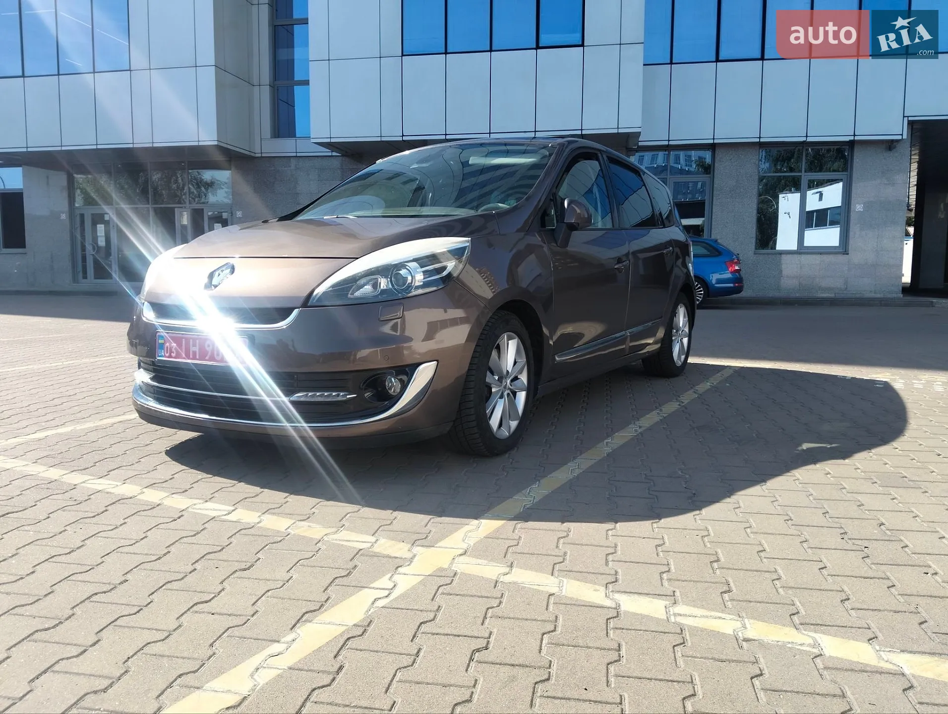 2012 Renault Scenic - мініатюра 2