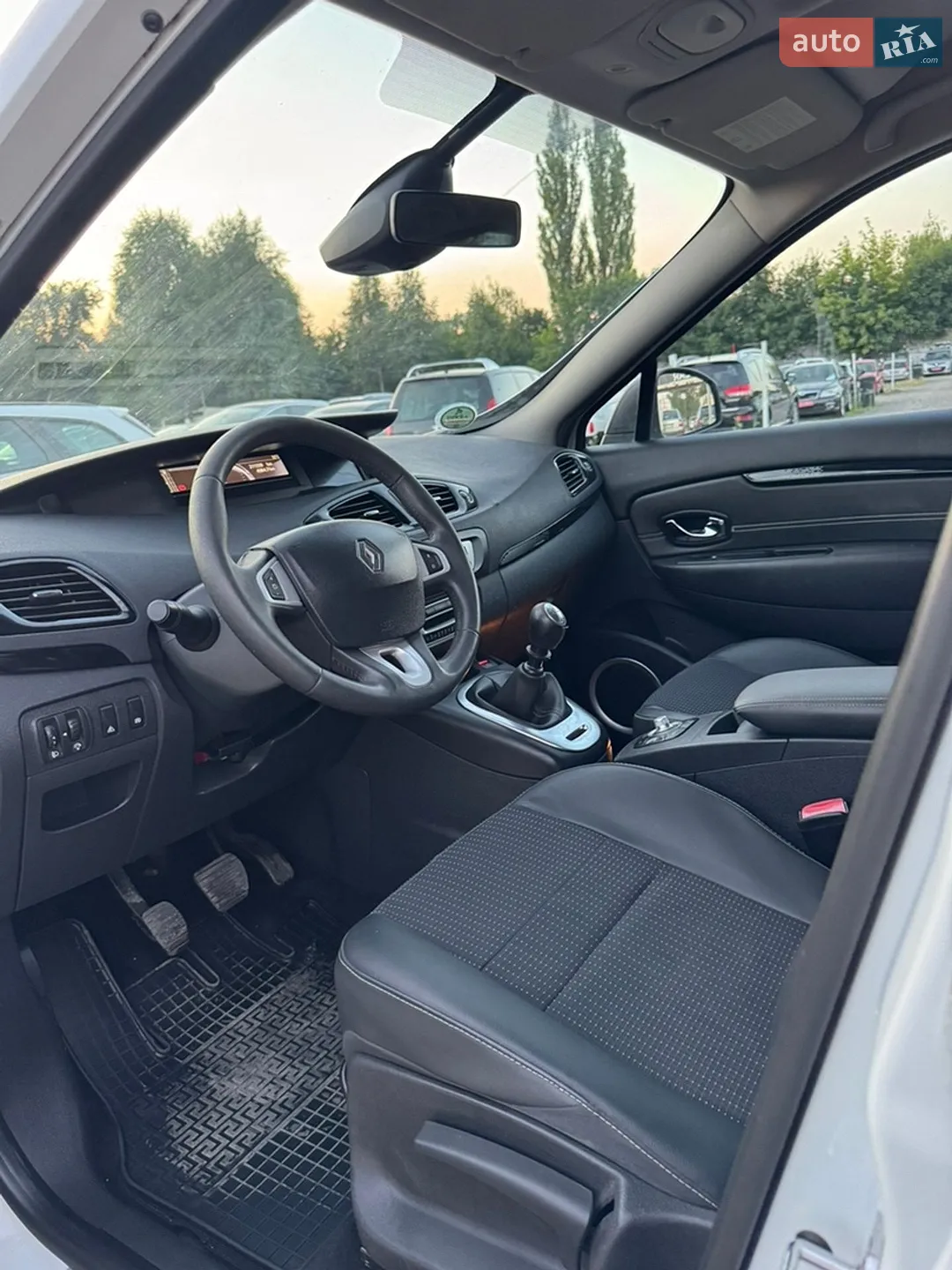 2012 Renault Scenic - мініатюра 21