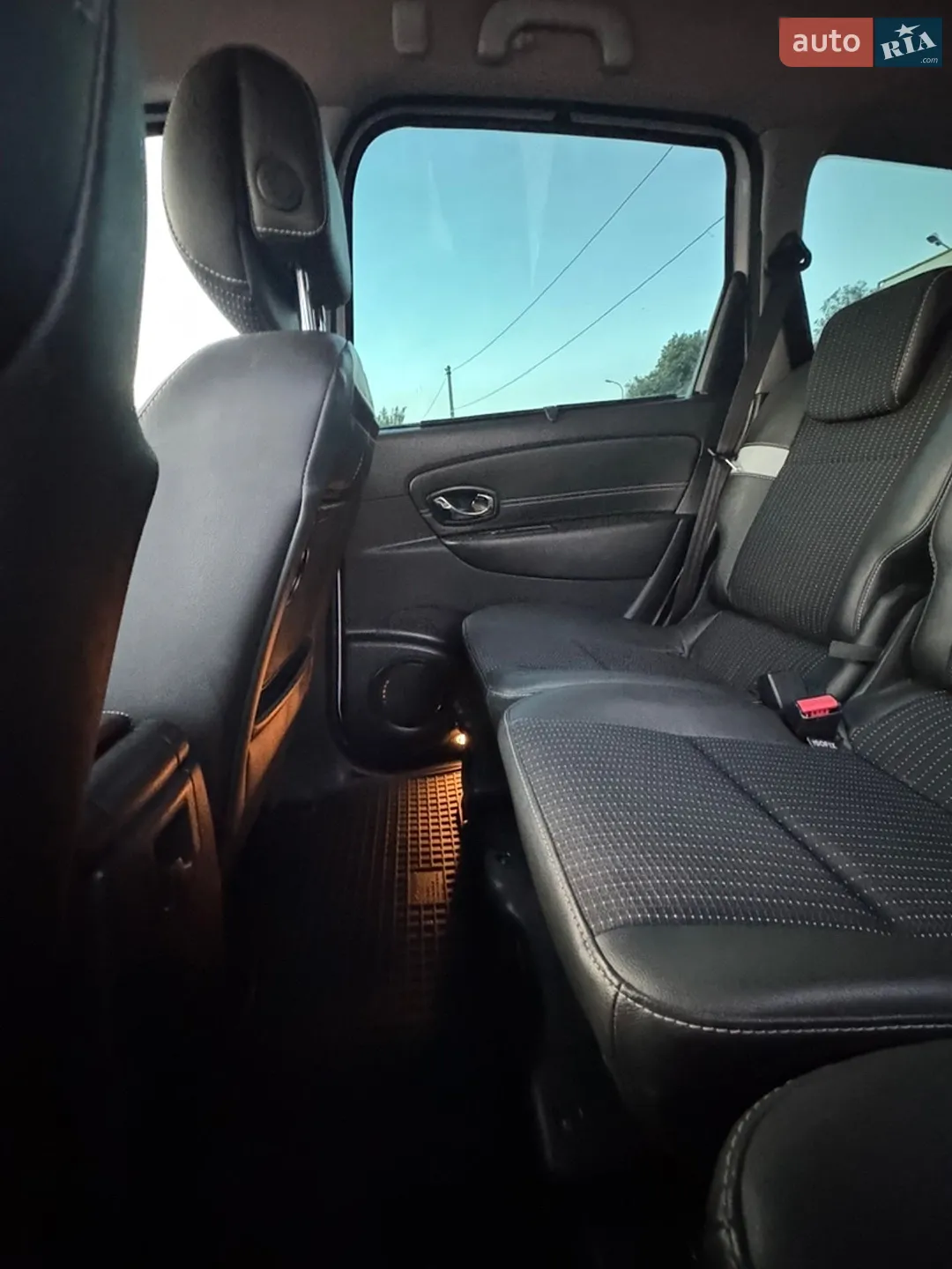 2012 Renault Scenic - мініатюра 25