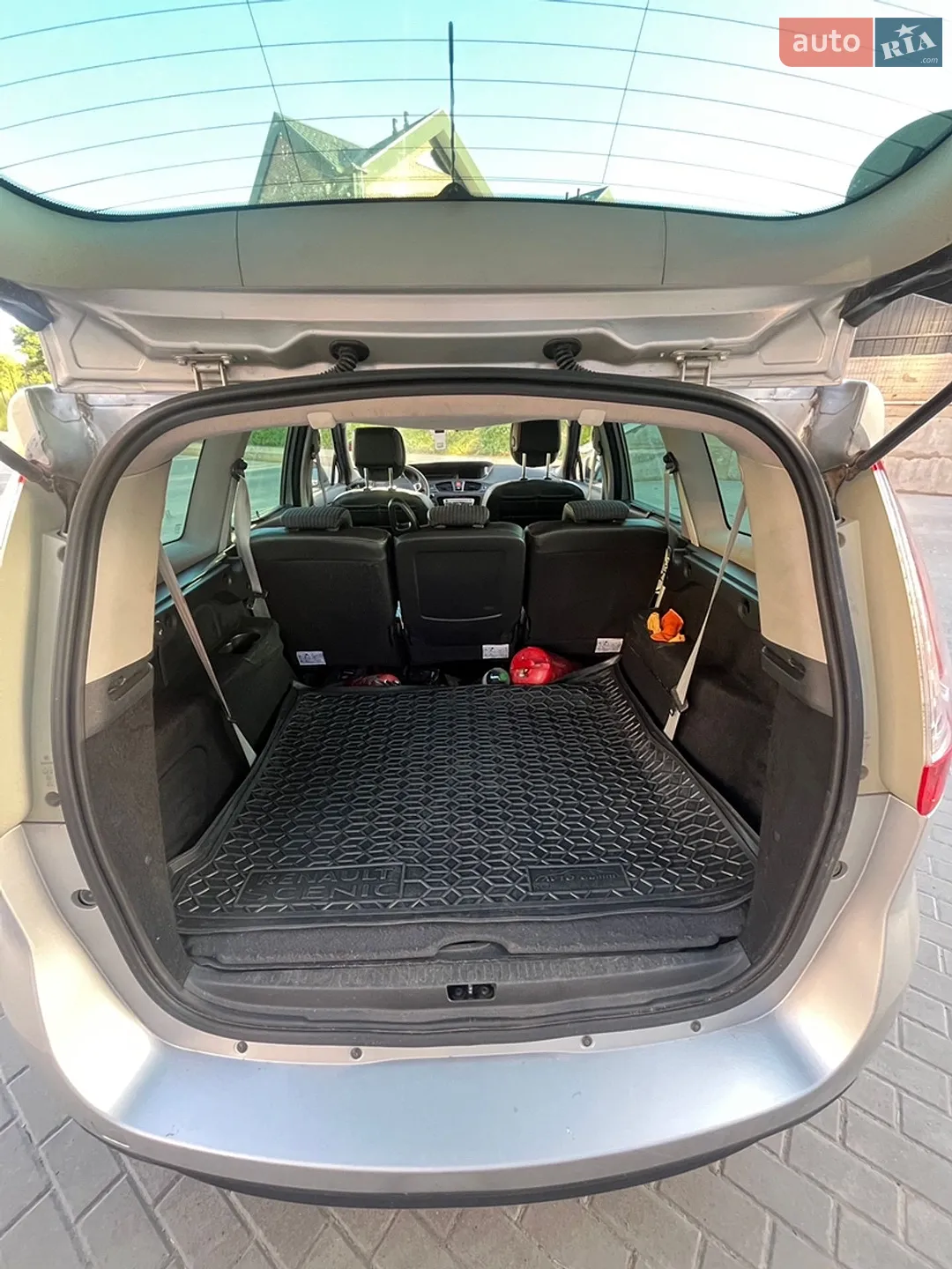 2011 Renault Scenic - мініатюра 11