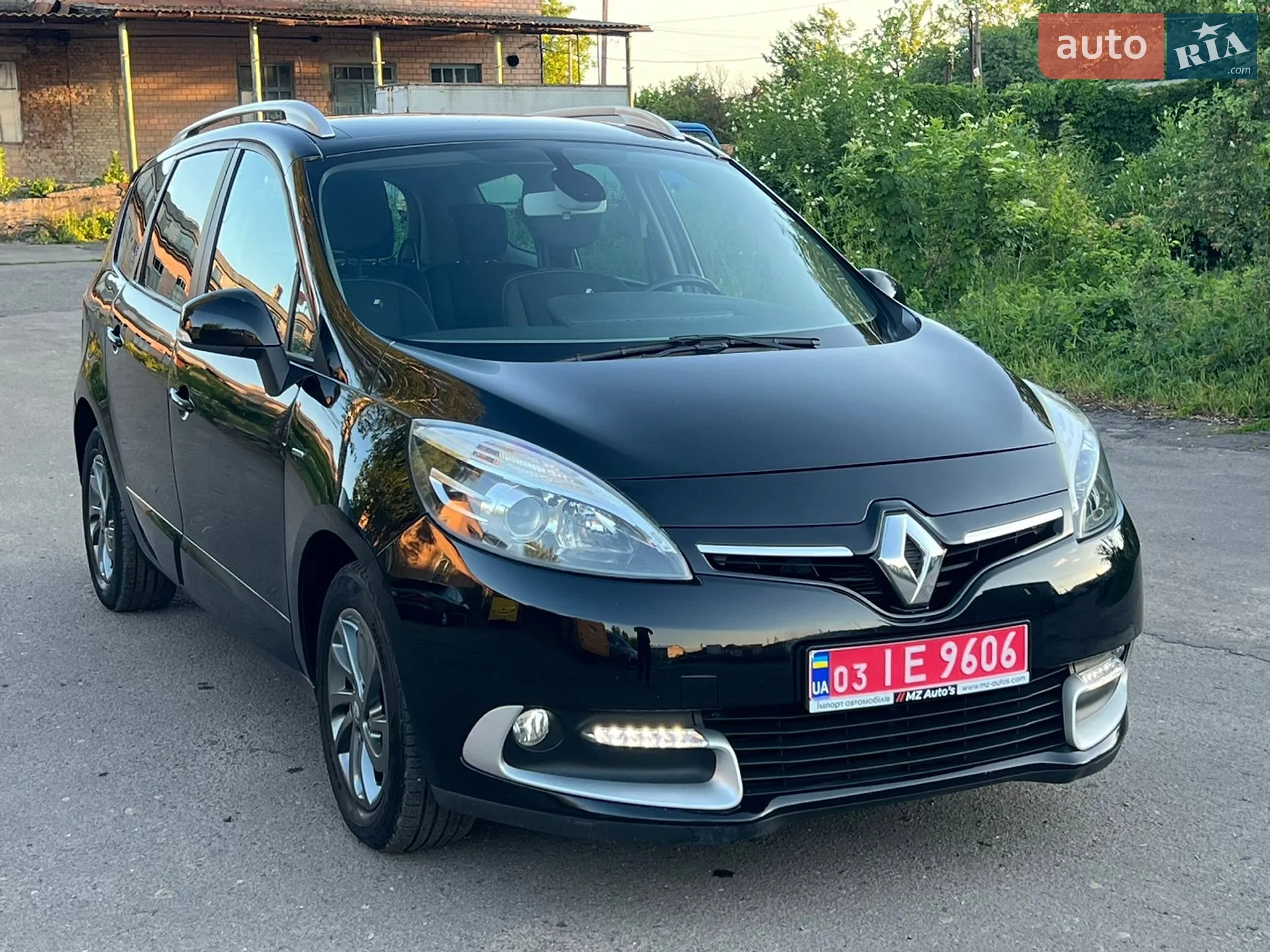 2015 Renault Scenic - мініатюра 9