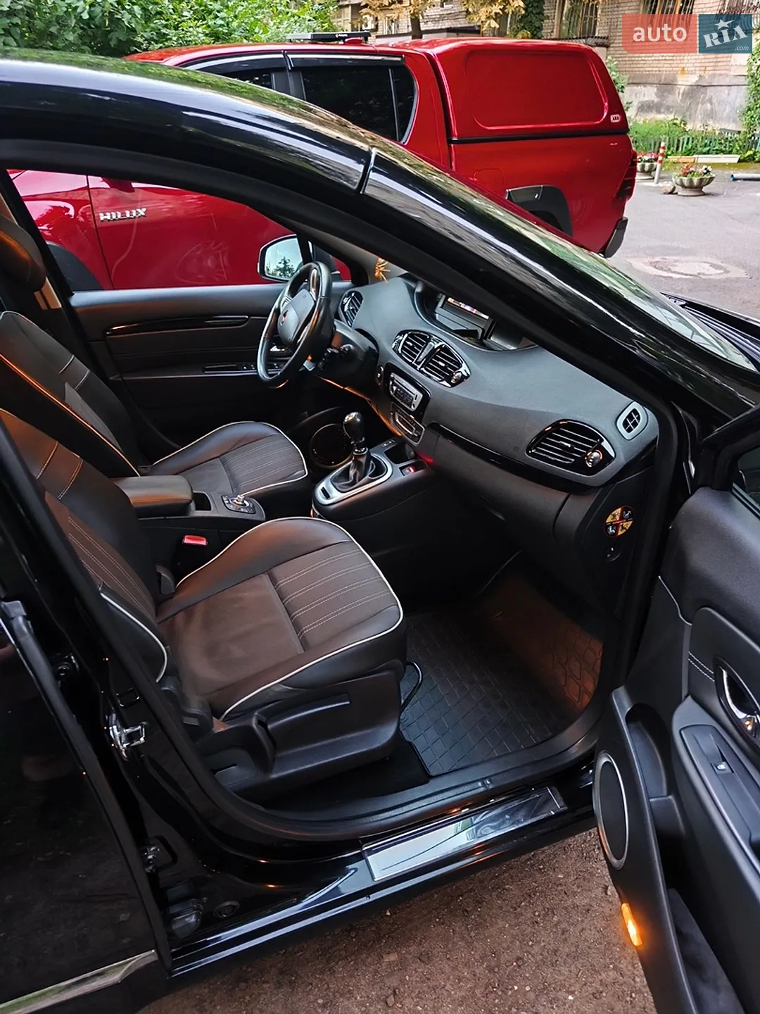 2012 Renault Scenic - мініатюра 10