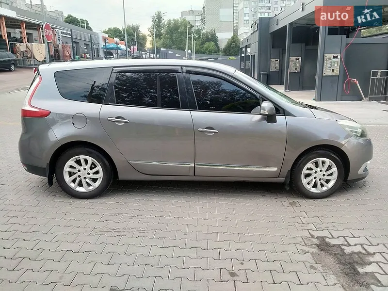 Renault Grand Scenic
