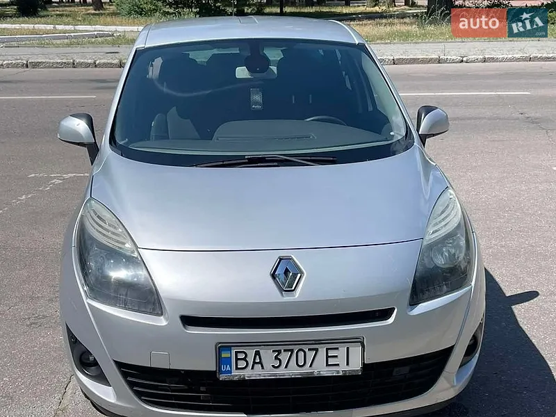 Renault Grand Scenic 2010