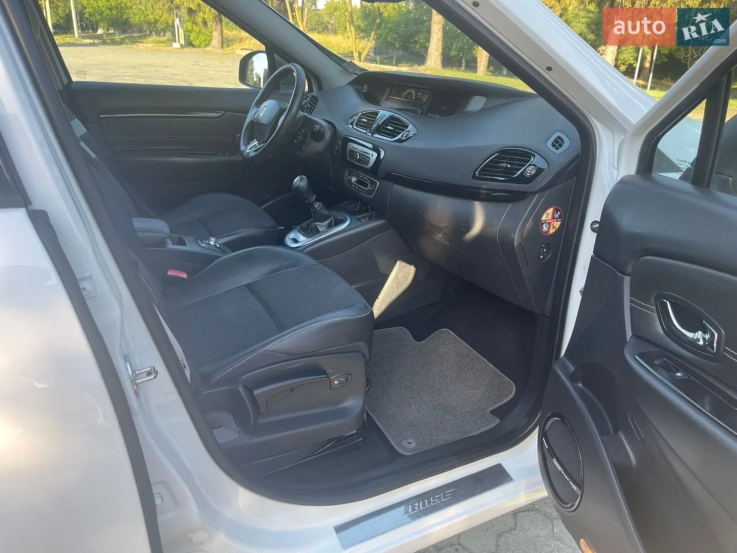 2014 Renault Scenic - мініатюра 26