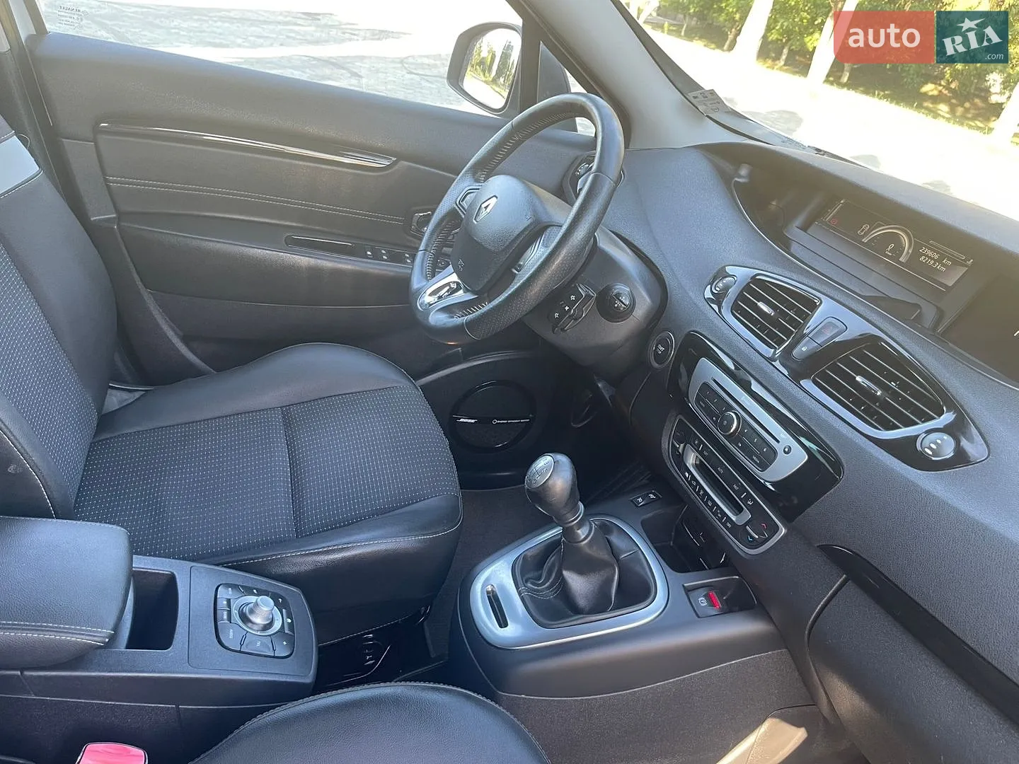 2014 Renault Scenic - мініатюра 28