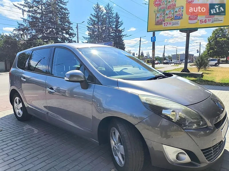 Renault Grand Scenic