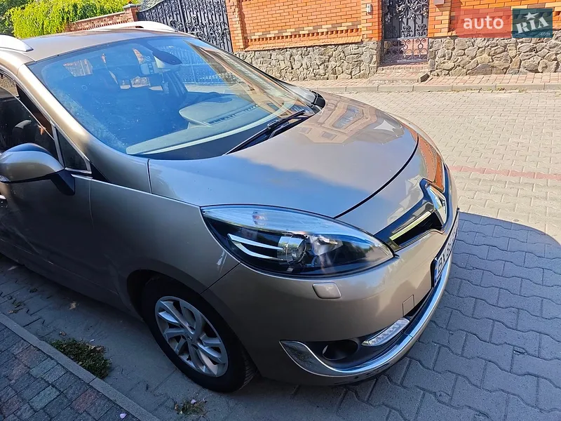 Renault Grand Scenic