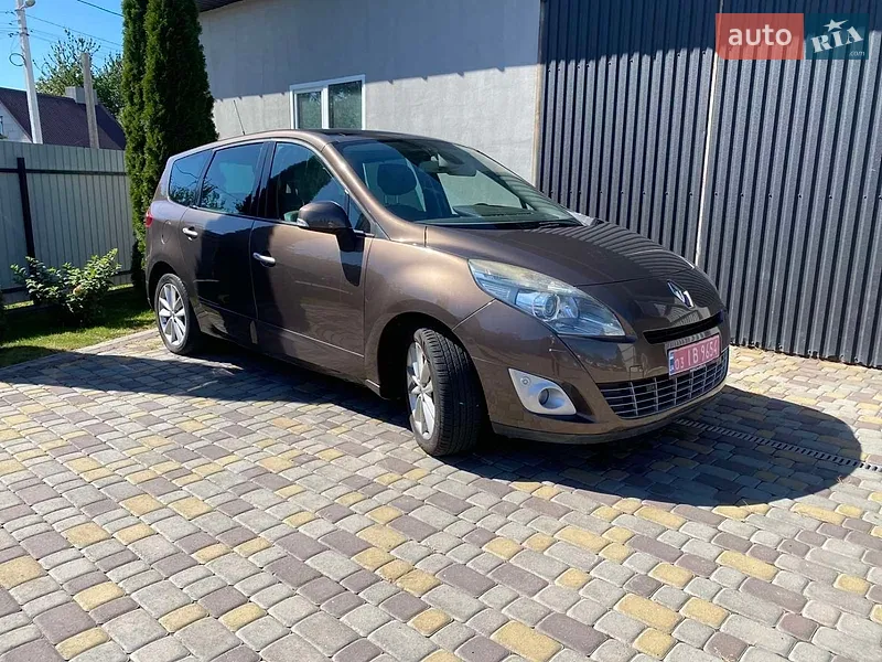 Renault Grand Scenic 2009