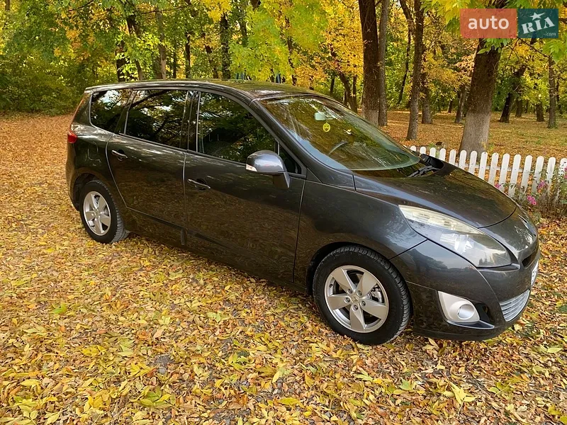 Renault Grand Scenic