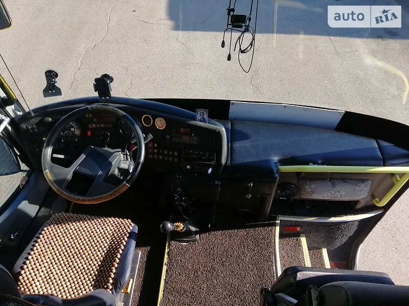 Туристический / Междугородний автобус Renault Iliade 1997 в Ровно