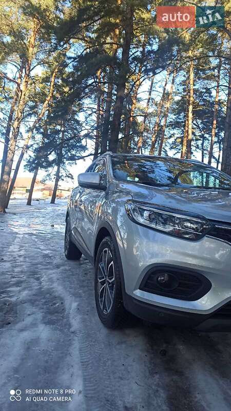 Внедорожник / Кроссовер Renault Kadjar 2020 в Сумах