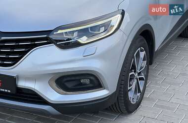Позашляховик / Кросовер Renault Kadjar 2019 в 