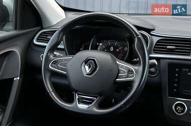 Позашляховик / Кросовер Renault Kadjar 2019 в 