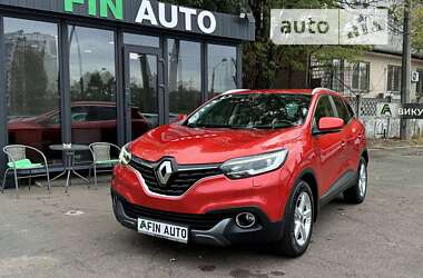 Позашляховик / Кросовер Renault Kadjar 2016 в Києві