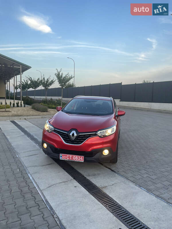 Позашляховик / Кросовер Renault Kadjar 2016 в Луцьку
