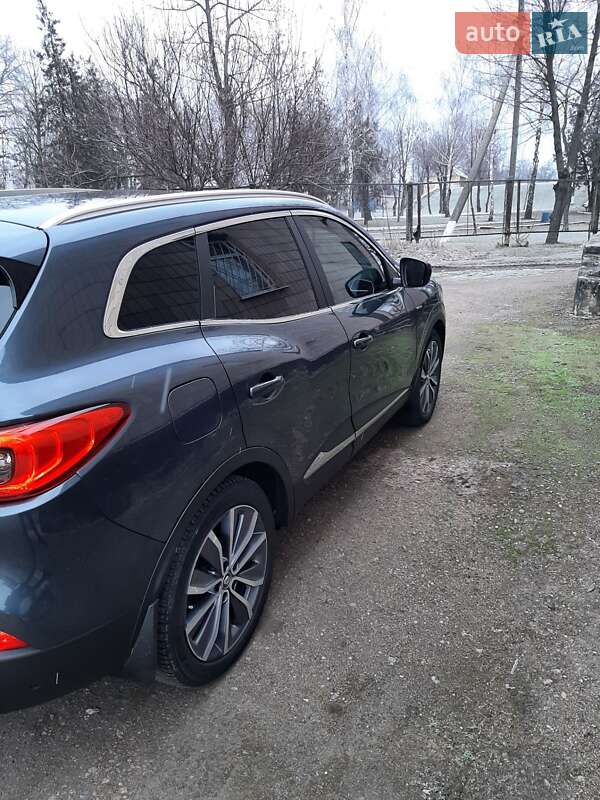 Внедорожник / Кроссовер Renault Kadjar 2016 в Кропивницком