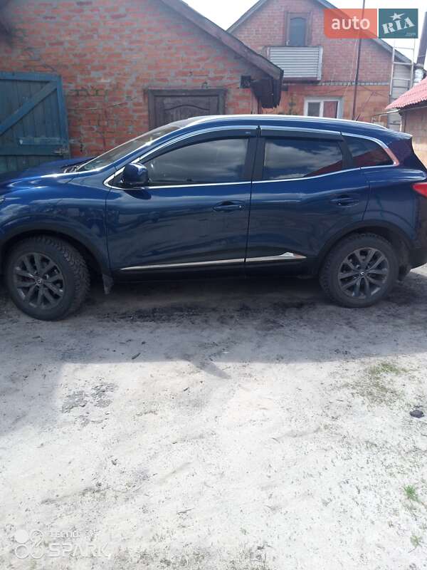 Внедорожник / Кроссовер Renault Kadjar 2016 в Гадяче