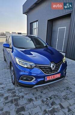 Внедорожник / Кроссовер Renault Kadjar 2019 в Дубно