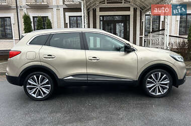 Внедорожник / Кроссовер Renault Kadjar 2016 в 