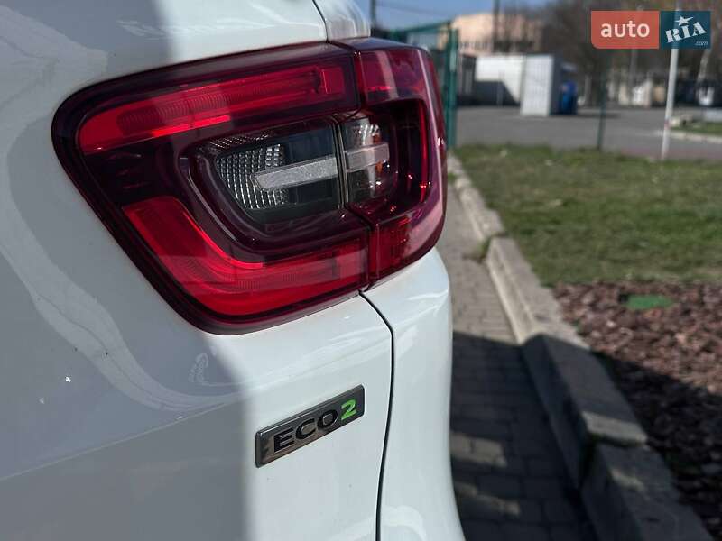 Позашляховик / Кросовер Renault Kadjar 2015 в Львові