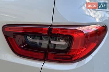 Позашляховик / Кросовер Renault Kadjar 2018 в 
