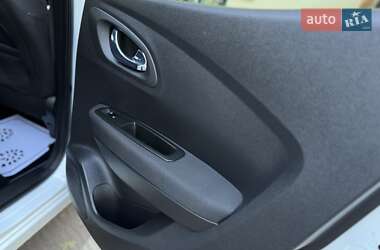 Позашляховик / Кросовер Renault Kadjar 2018 в 