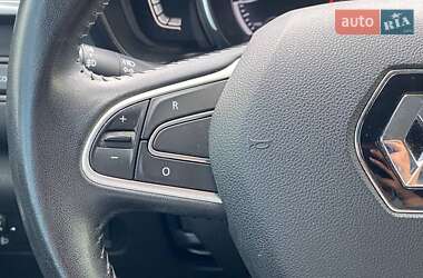 Внедорожник / Кроссовер Renault Kadjar 2016 в 
