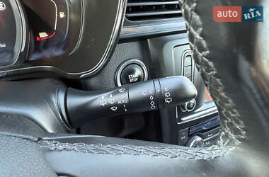Внедорожник / Кроссовер Renault Kadjar 2015 в 