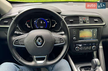 Внедорожник / Кроссовер Renault Kadjar 2017 в 