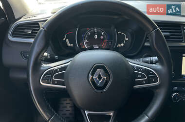 Позашляховик / Кросовер Renault Kadjar 2018 в 