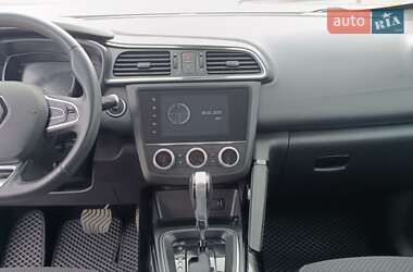 Внедорожник / Кроссовер Renault Kadjar 2019 в 