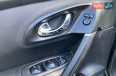 Внедорожник / Кроссовер Renault Kadjar 2016 в 