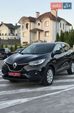 Внедорожник / Кроссовер Renault Kadjar 2019 в 