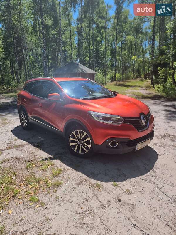 Позашляховик / Кросовер Renault Kadjar 2015 в Луцьку