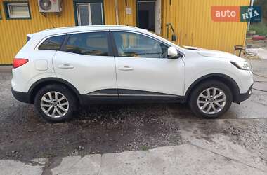 Внедорожник / Кроссовер Renault Kadjar 2017 в 