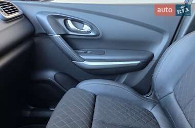 Внедорожник / Кроссовер Renault Kadjar 2019 в 