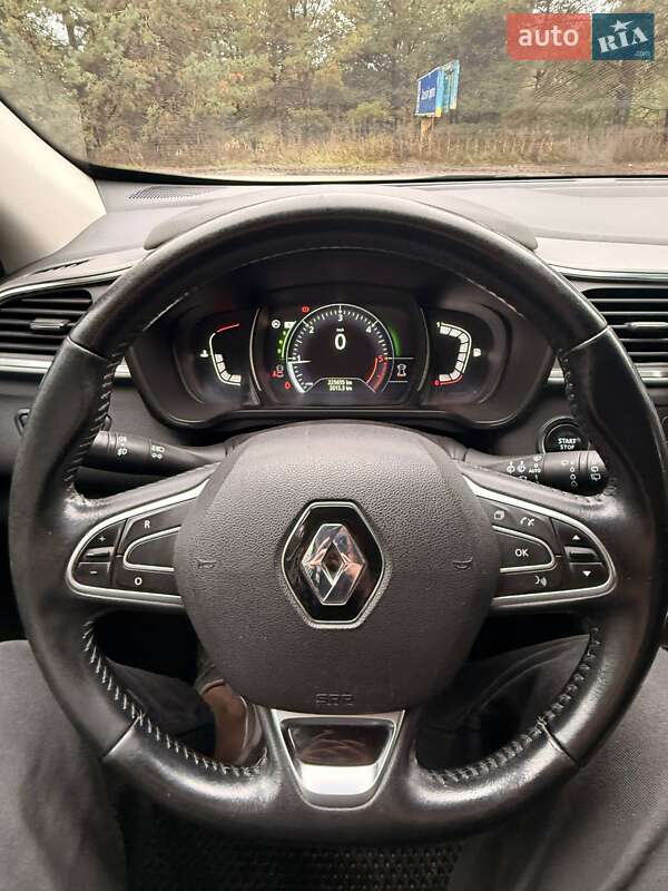 Внедорожник / Кроссовер Renault Kadjar 2017 в Киеве