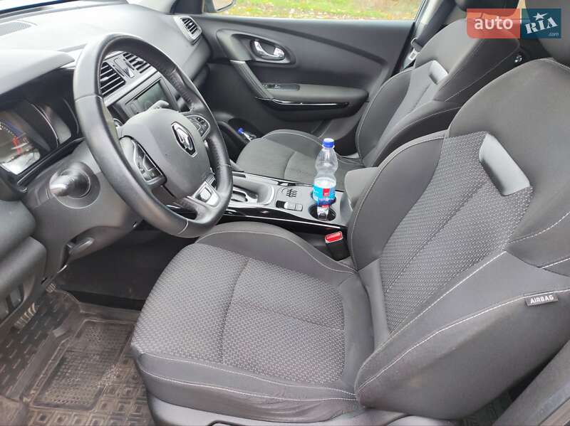 Внедорожник / Кроссовер Renault Kadjar 2016 в Киеве