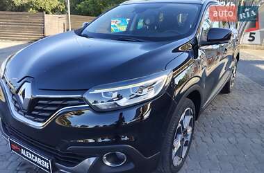Внедорожник / Кроссовер Renault Kadjar 2015 в 