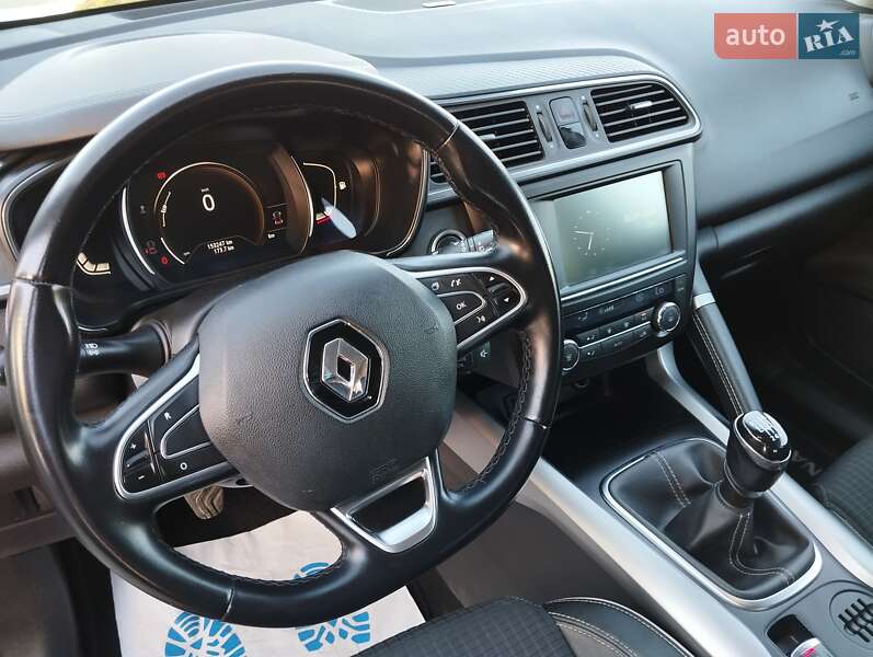 Внедорожник / Кроссовер Renault Kadjar 2015 в Ивано-Франковске