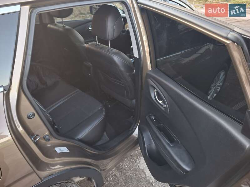 Внедорожник / Кроссовер Renault Kadjar 2016 в Тернополе