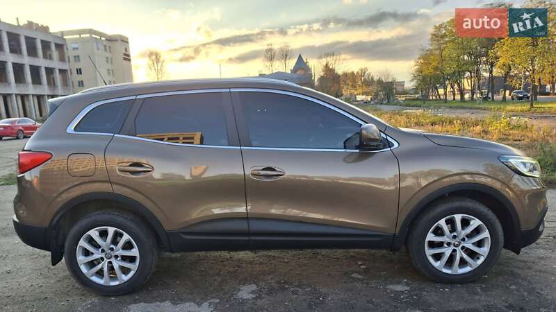 Внедорожник / Кроссовер Renault Kadjar 2016 в Тернополе