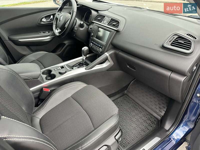 Позашляховик / Кросовер Renault Kadjar 2017 в Києві